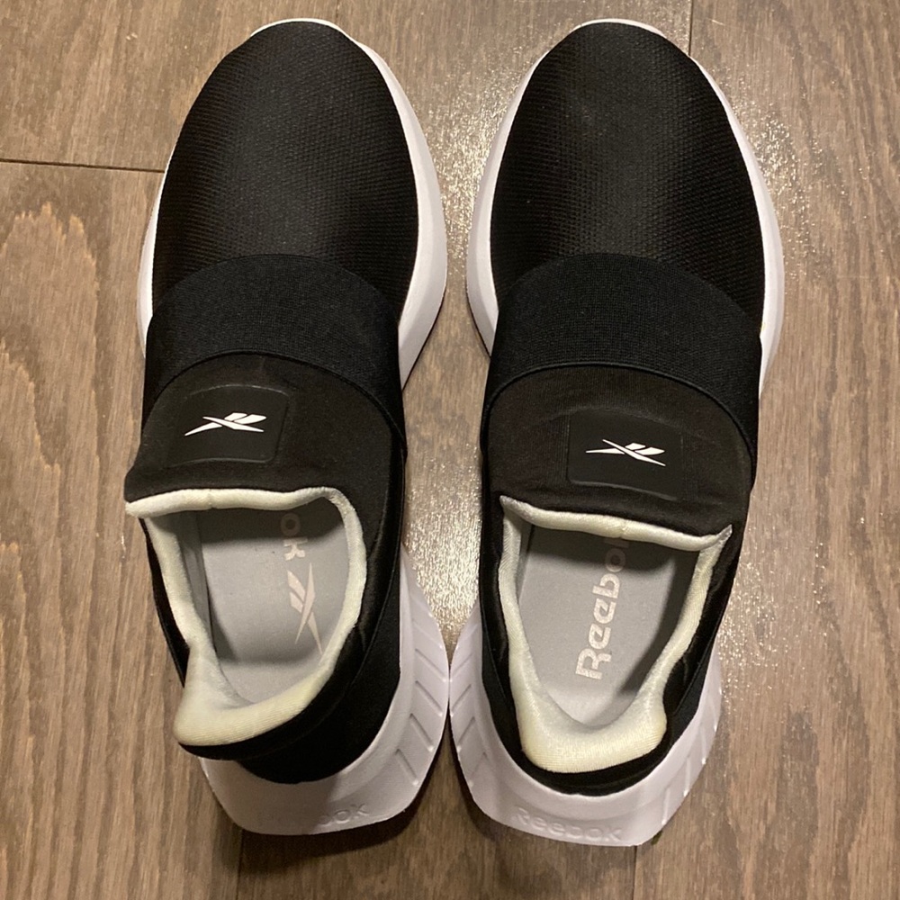 Womens Reebok shoes